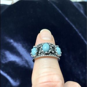 Turquoise silver ring